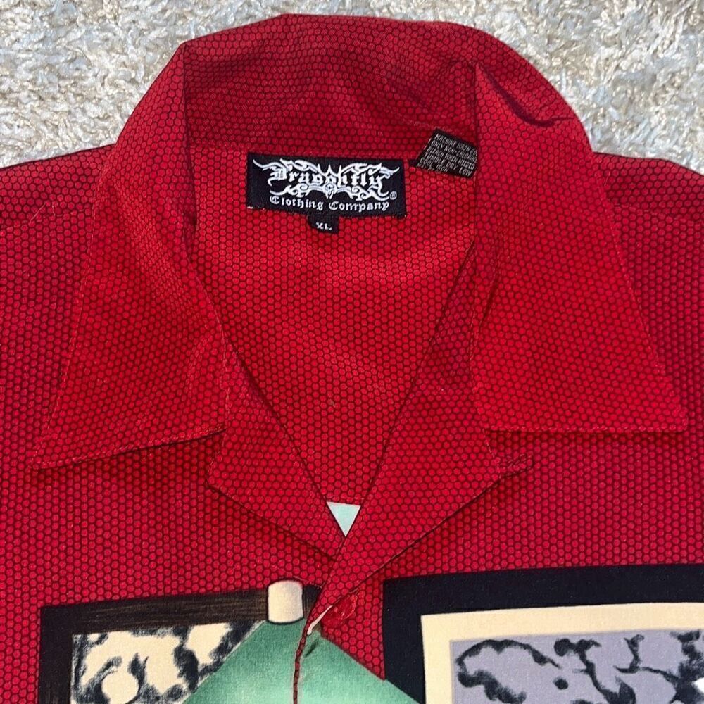 Dragonfly Mens Short Sleeve Button Down Shirt Poker Dogs Card Party XL - Picture 3 of 15